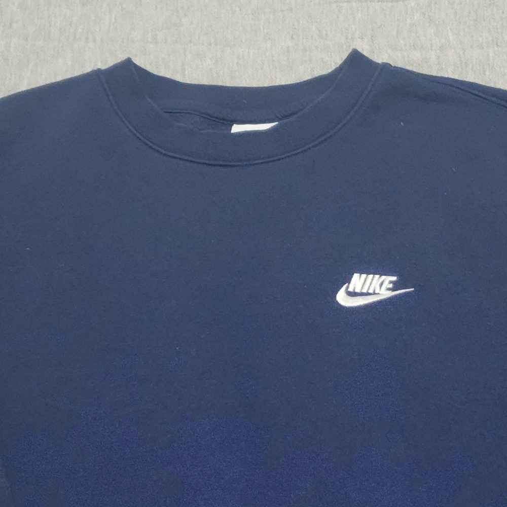Nike Sweatshirt Mens Large Navy Blue Club Fleece Crewneck Pullover Embroidered L